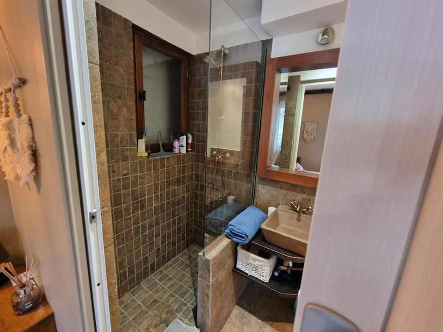 Petit Studio Cosy Saint-Pierre-dels-Forcats Esterno foto