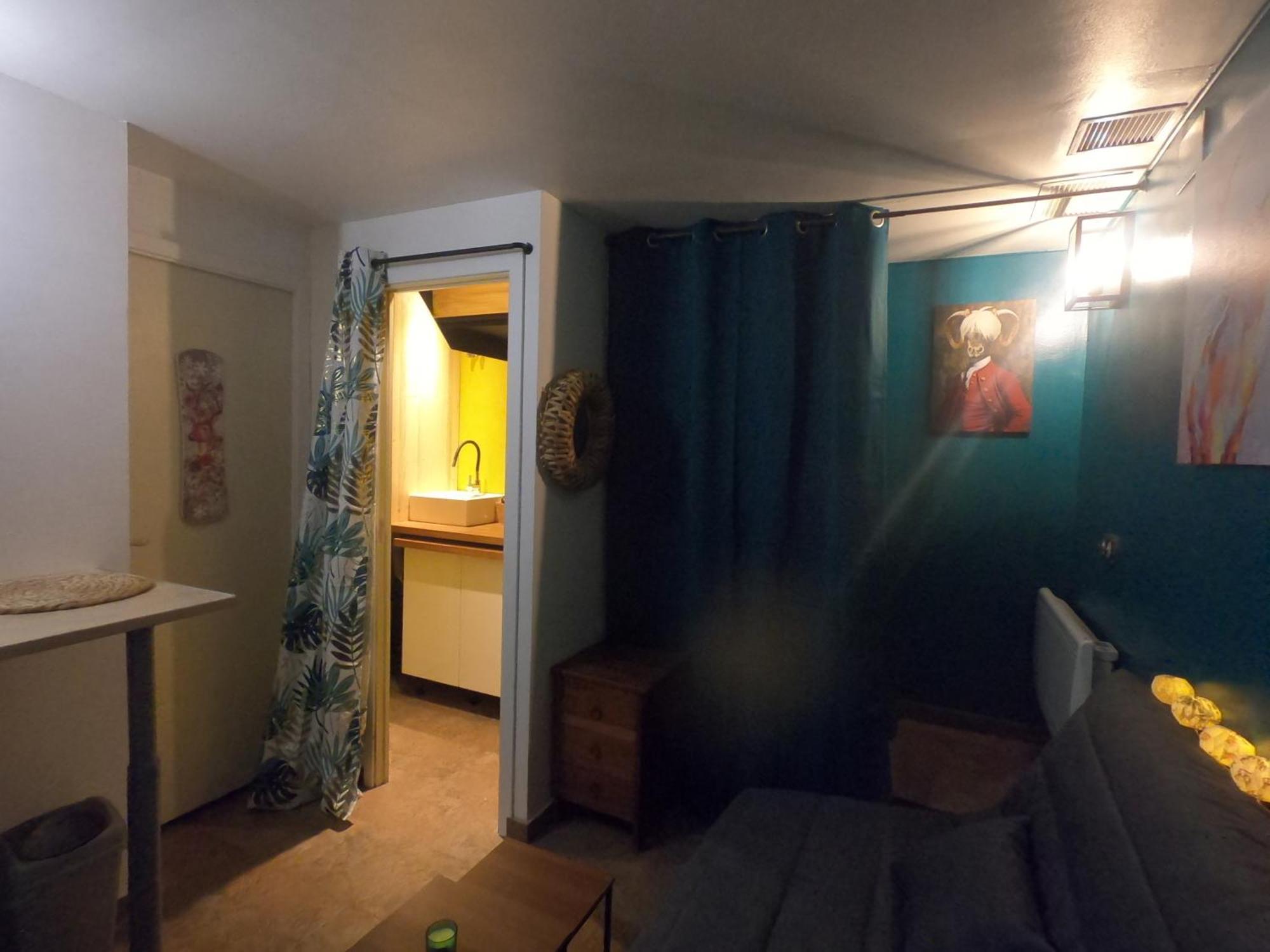 Petit Studio Cosy Saint-Pierre-dels-Forcats Esterno foto
